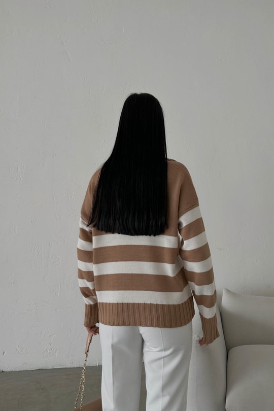 Polo Yaka Çizgili Triko Kazak Camel