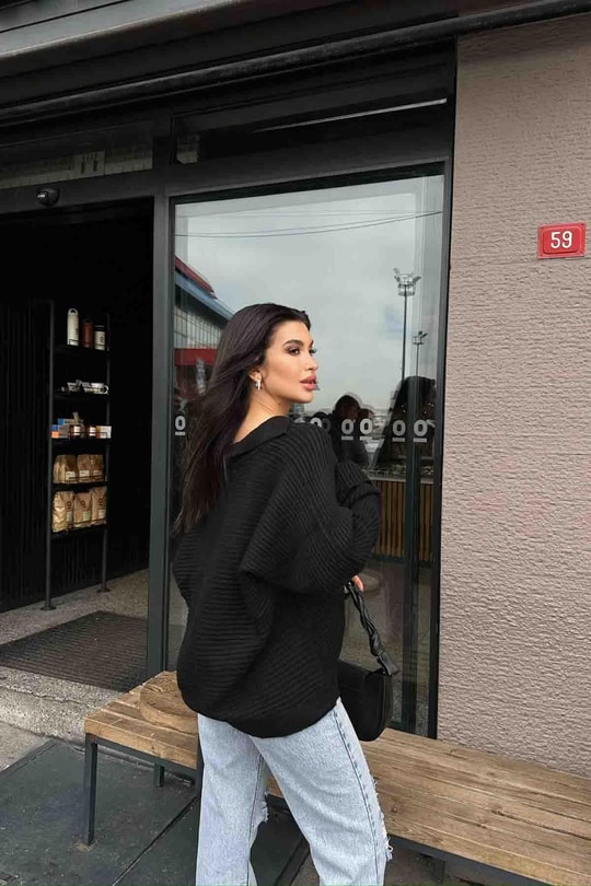 V Yaka Oversize Kazak Siyah