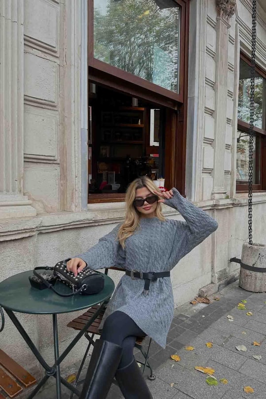 Yırtmaç Detay Örgü Kazak Gri