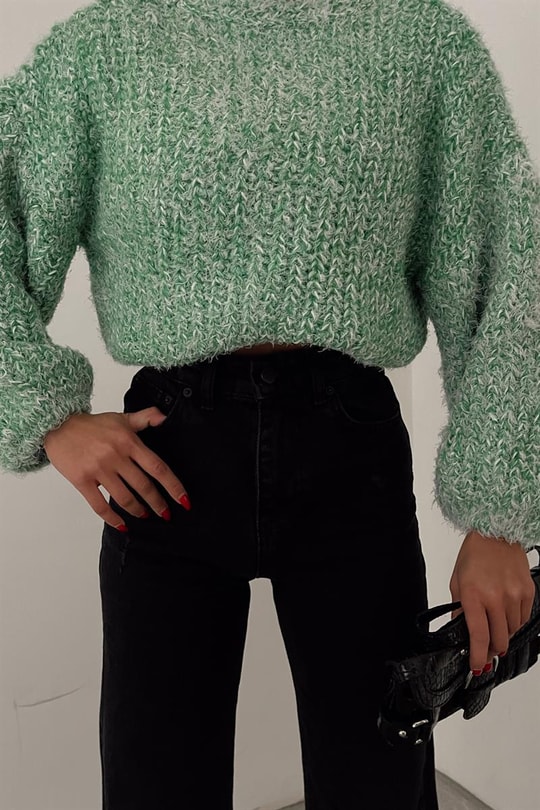 Yumoş Crop Kazak Yeşil