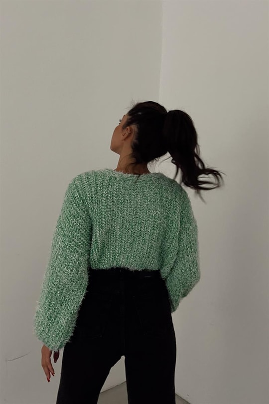 Yumoş Crop Kazak Yeşil