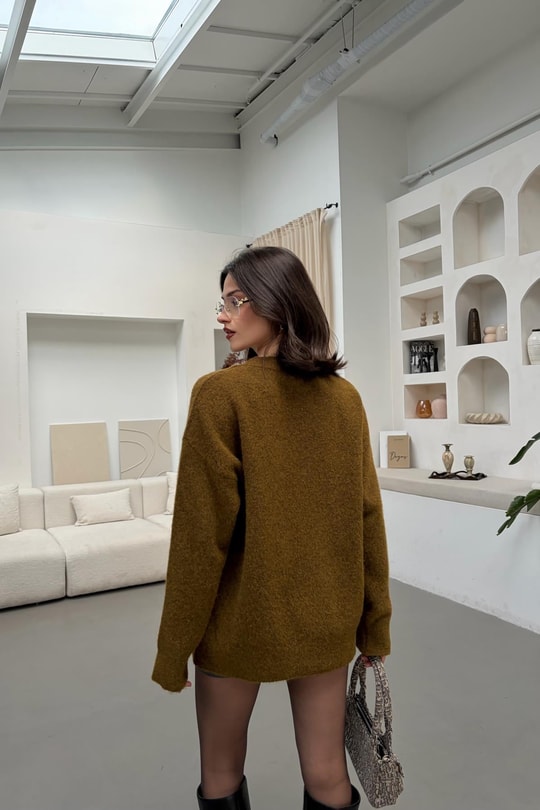 Yumuşak Tüylü Oversize Kazak Yağ Yeşili