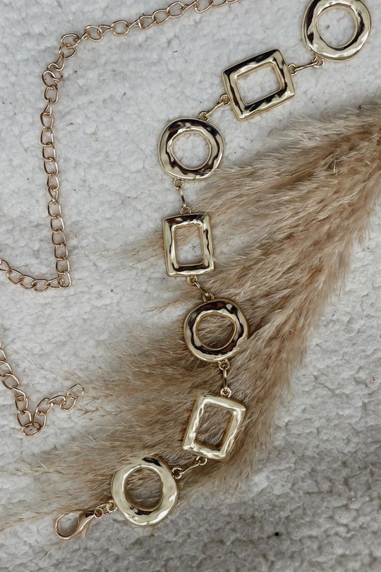 Kare Yuvarlak Desen Chain Kemer Gold