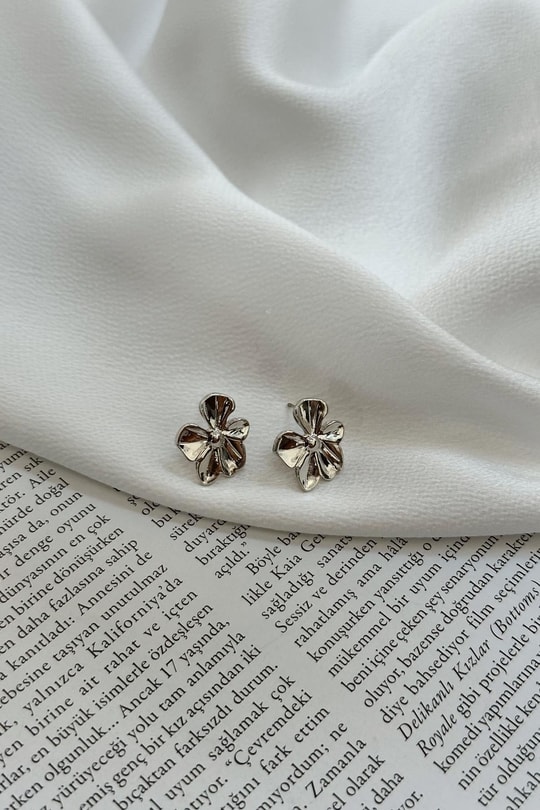 Flower Küpe Gümüş
