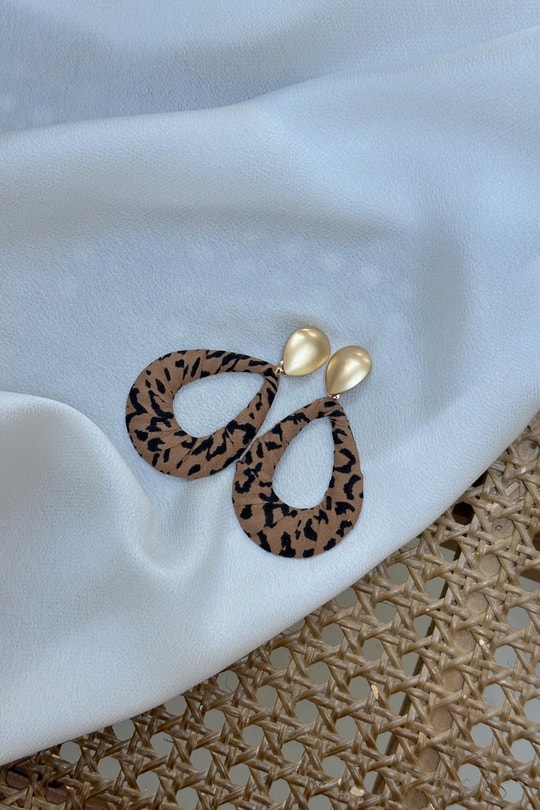 Gold Taşlı Tül Küpe Taba