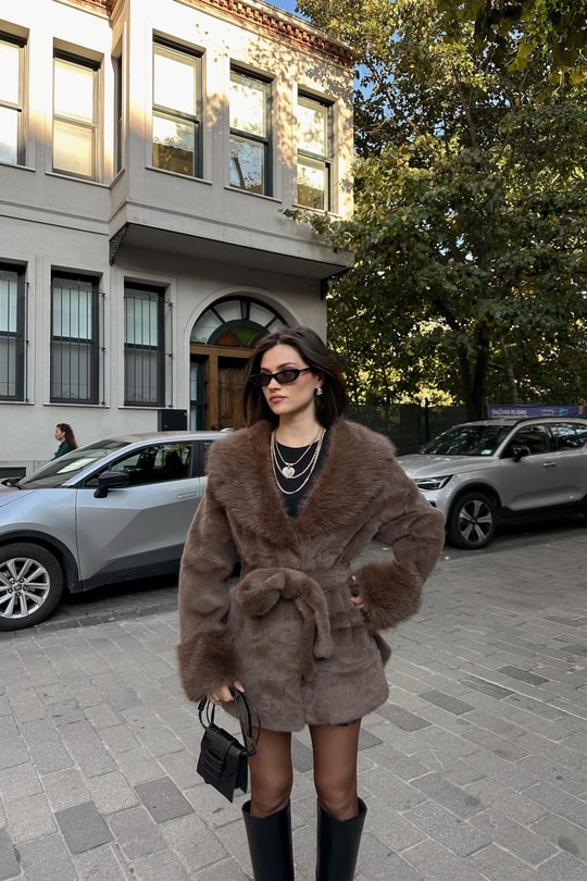 Kuşaklı Premium Midi Kürk Kaban Kahve