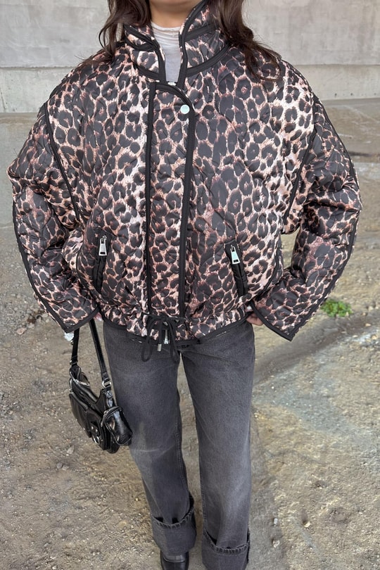 Leopar Puffer Mont Camel