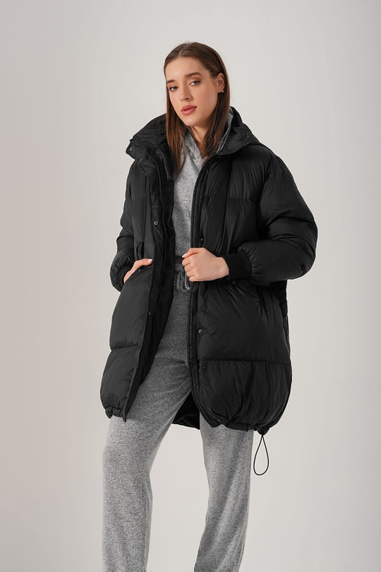 Oversize Kapüşonlu Mont Siyah
