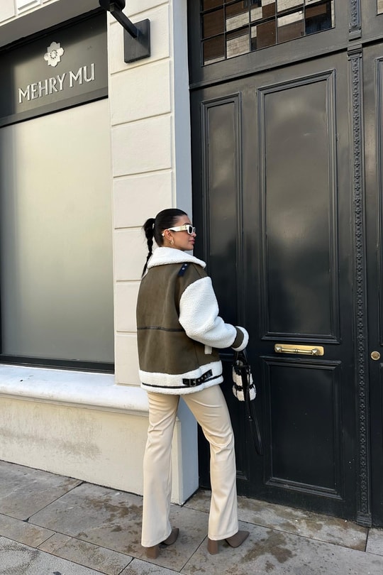 Süet Puffer Detay Yaka Tokalı Mont Haki