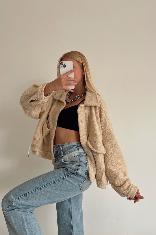 Yumoş Cepli Teddy Mont Krem
