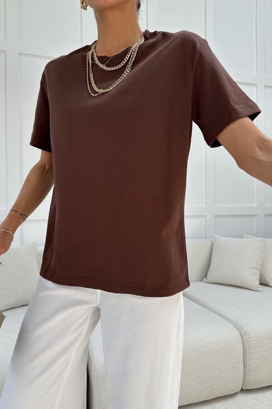 Dekoratif Dikişli Bisiklet Yaka Tshirt Kahverengi