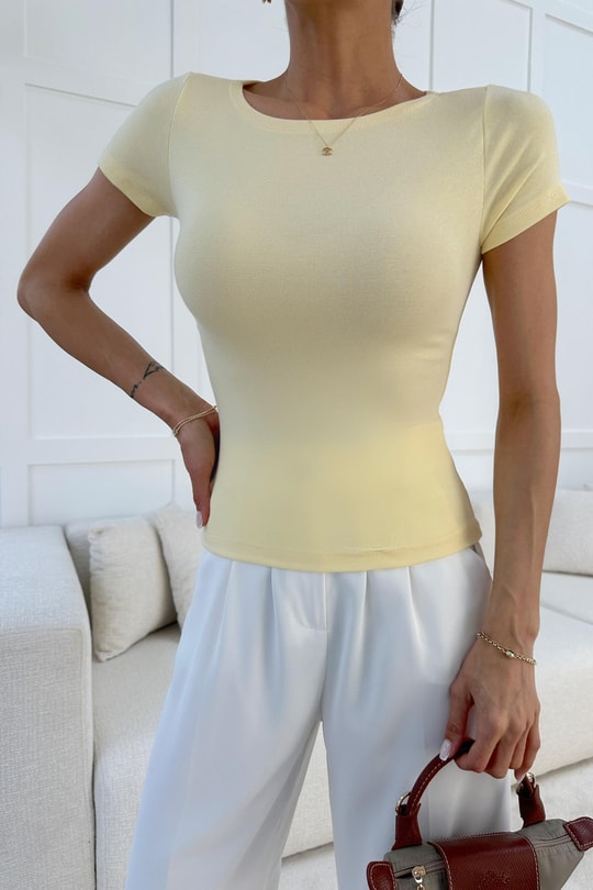 Kayık Yaka Tshirt Sarı