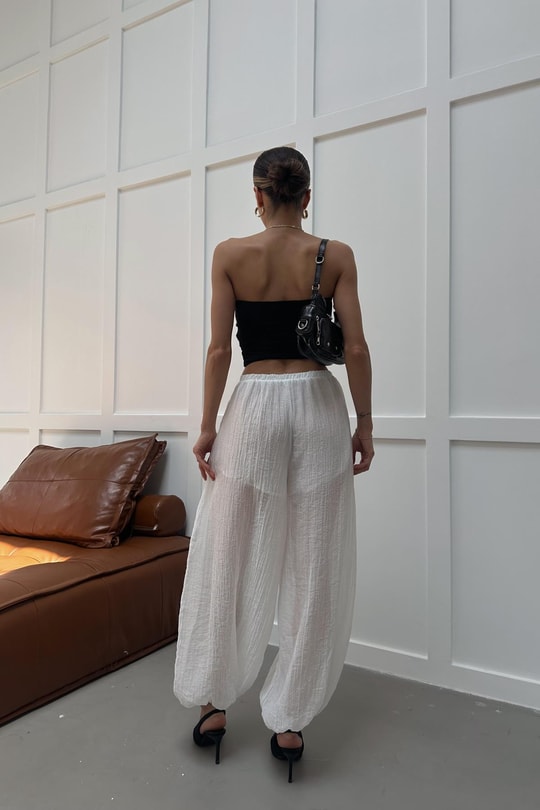 Arka Bel Lastikli Viskon Balon Pantolon Beyaz