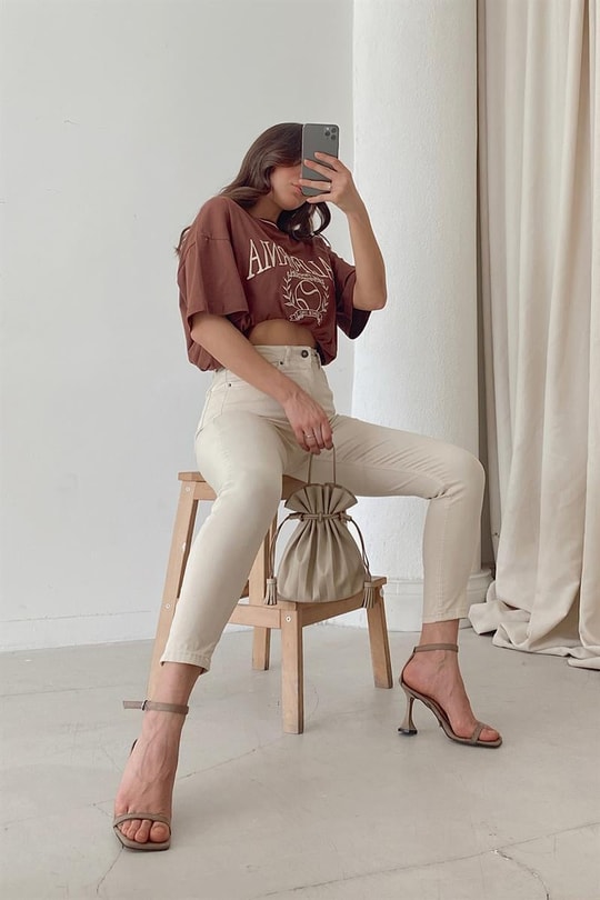 Basic Fit Jean Krem