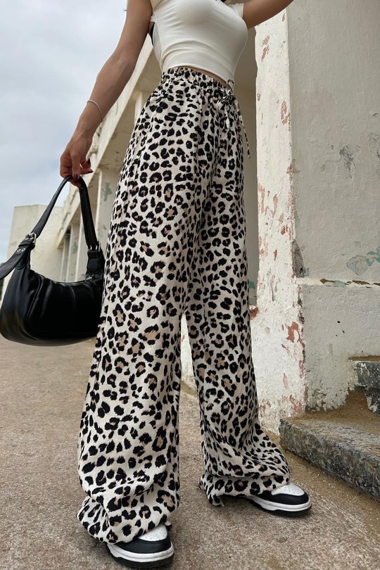 Leopar Bağcıklı Pantolon Krem