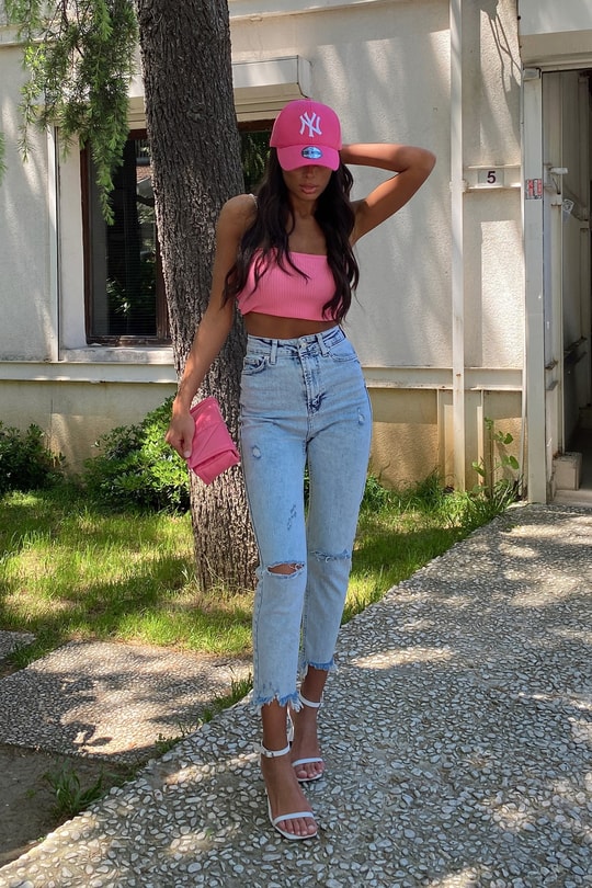 Paçası Püsküllü Distressed Mom Jean Buz Mavi