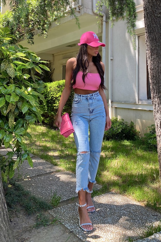 Paçası Püsküllü Distressed Mom Jean Buz Mavi