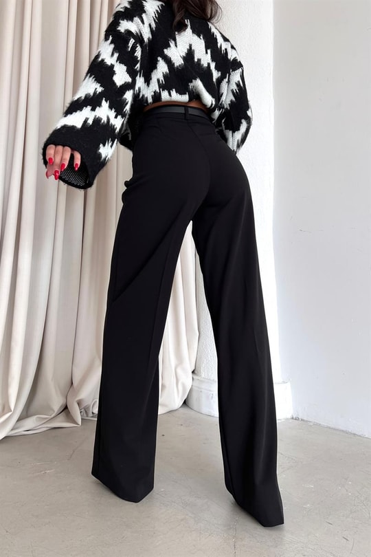 Pileli Kemerli Classic Pantolon Siyah
