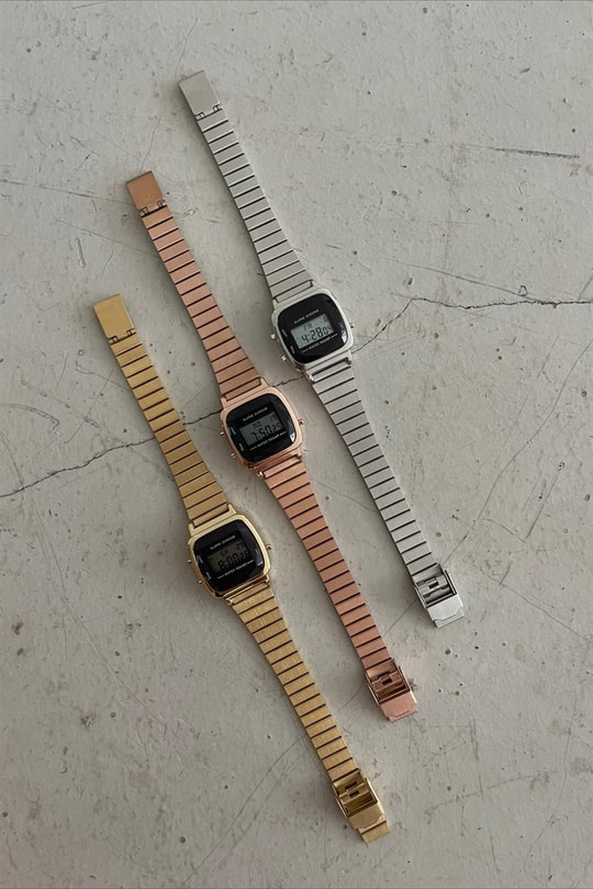 Retro Dijital Saat Gold