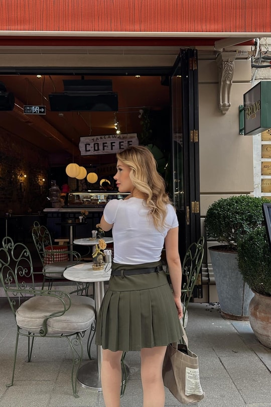 Kemerli Pilise Şort Etek Haki