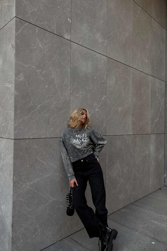 Angel Baskılı Yıkamalı Sweat Füme