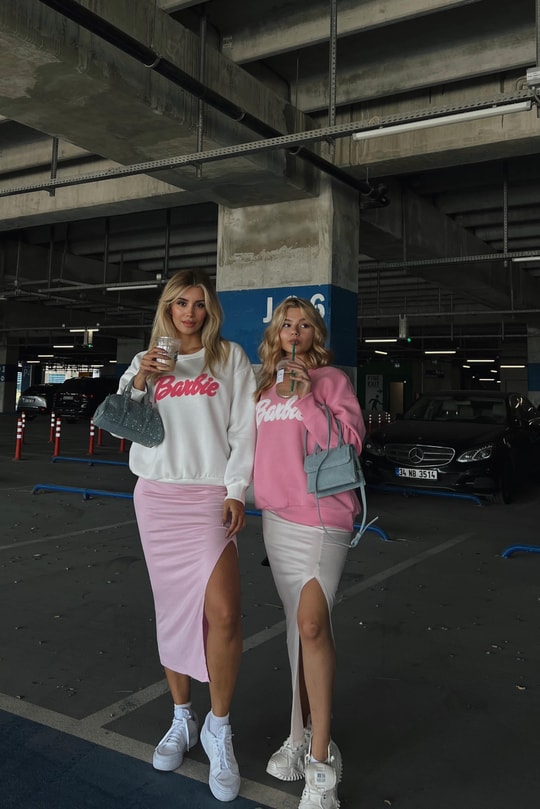 Barbie Baskılı Sweat Beyaz