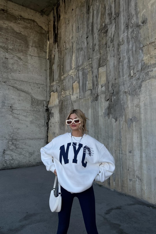 Bisiklet Yaka Nyc Sweatshirt Beyaz