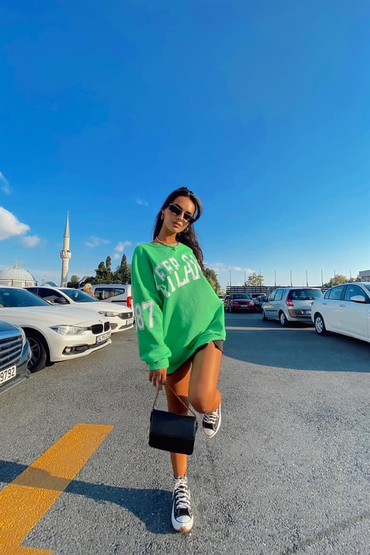 Bisiklet Yaka Text Baskılı Sweatshirt Yeşil