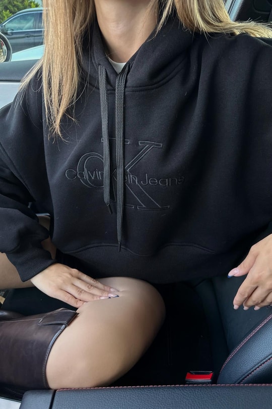 Ck Nakışlı Kısa Sweatshirt Siyah