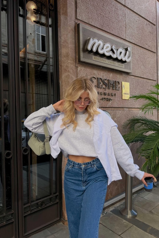 Dik Yaka Basic Sweatshirt Gri