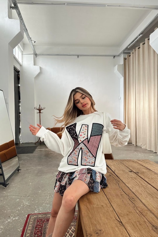 Etnik Nakışlı Sweat Beyaz