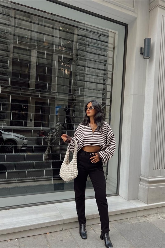 Fermuar Yaka Çizgili Oversize Sweat Kahverengi
