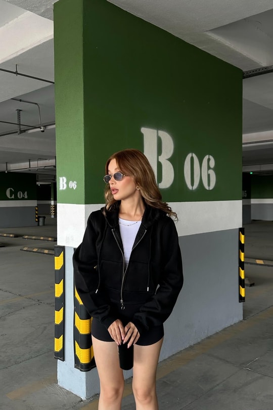Fermuarlı Crop Sweatshirt Siyah