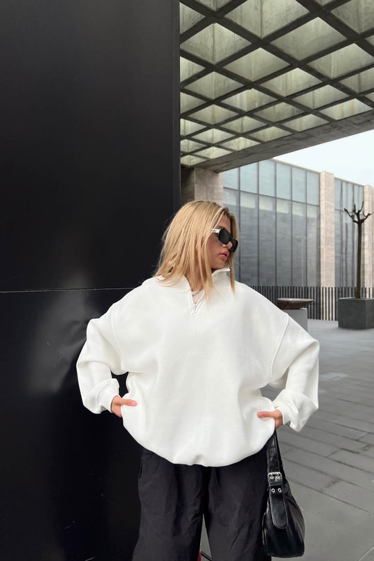 Fermuarlı Oversize Sweatshirt Beyaz