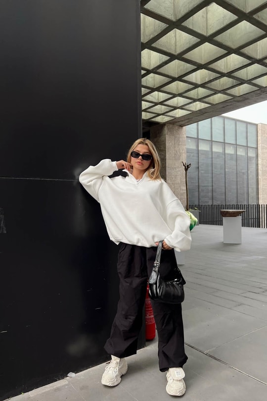 Fermuarlı Oversize Sweatshirt Beyaz