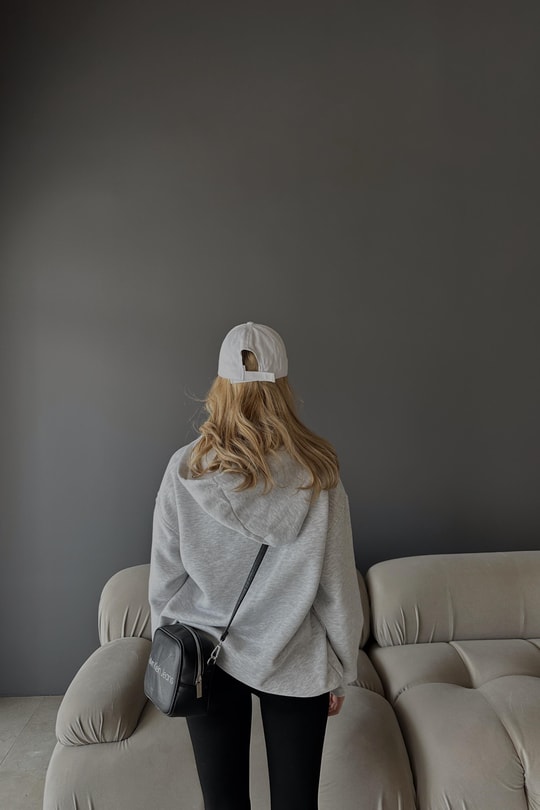 Kanguru Cepli Kapüşonlu Sweatshirt Gri