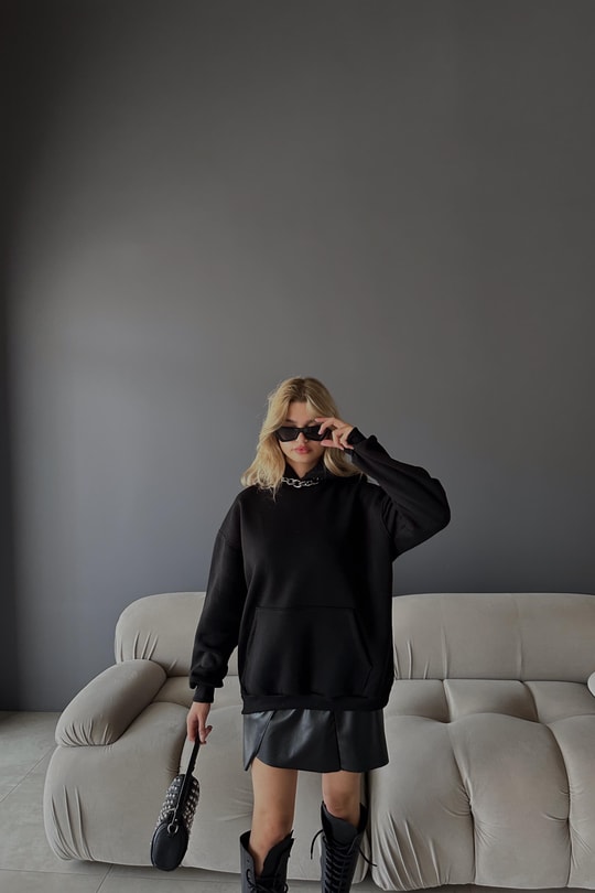 Kanguru Cepli Kapüşonlu Sweatshirt Siyah