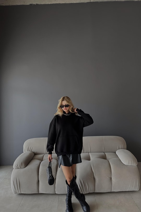 Kanguru Cepli Kapüşonlu Sweatshirt Siyah