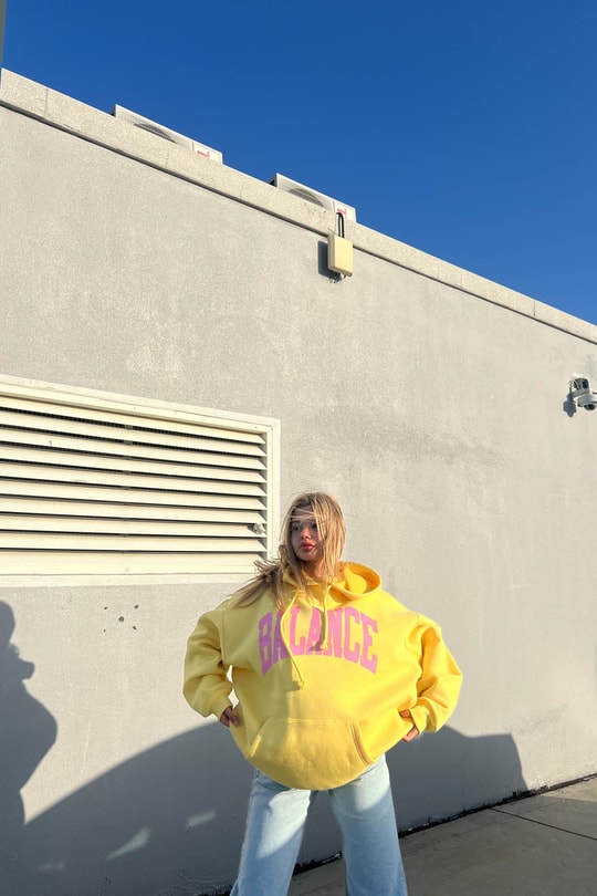 Kapüşonlu Balance Sweatshirt Sarı