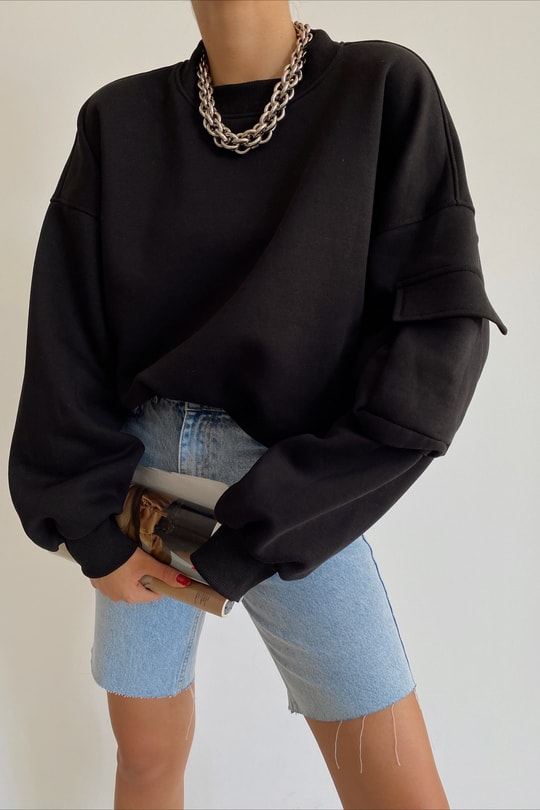 Kolu Cep Detaylı Oversize Sweatshirt Siyah