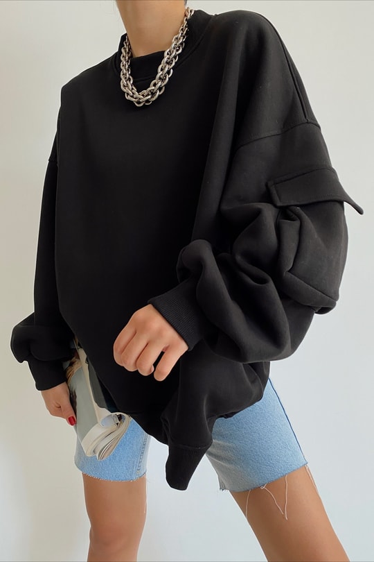 Kolu Cep Detaylı Oversize Sweatshirt Siyah