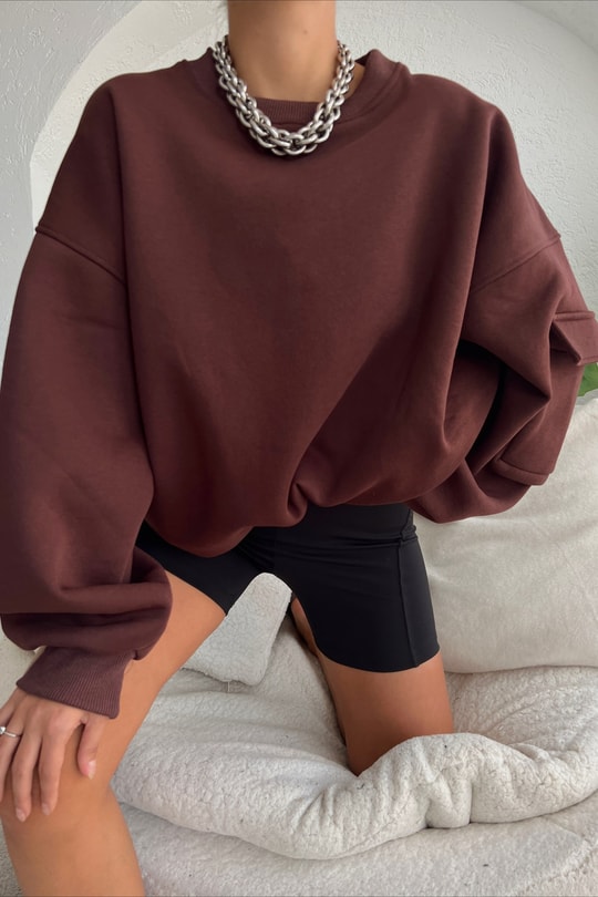 Kolu Cep Detaylı Oversize Sweatshirt Acı Kahve