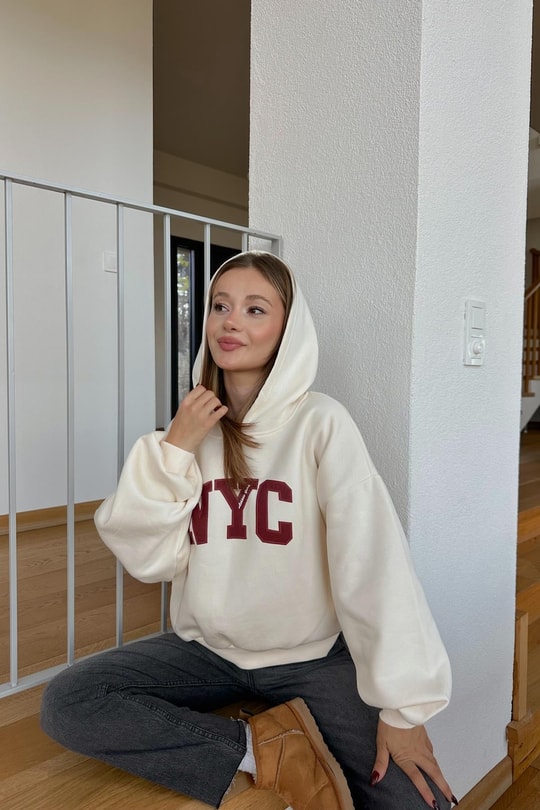 Nyc Baskılı Sweatshirt Krem