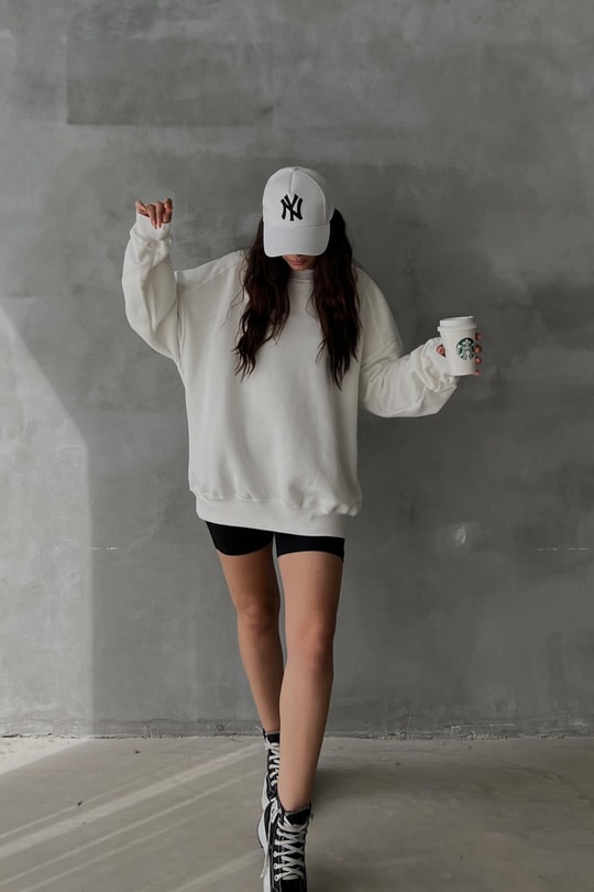 Omuz Dikişli Sweatshirt Krem