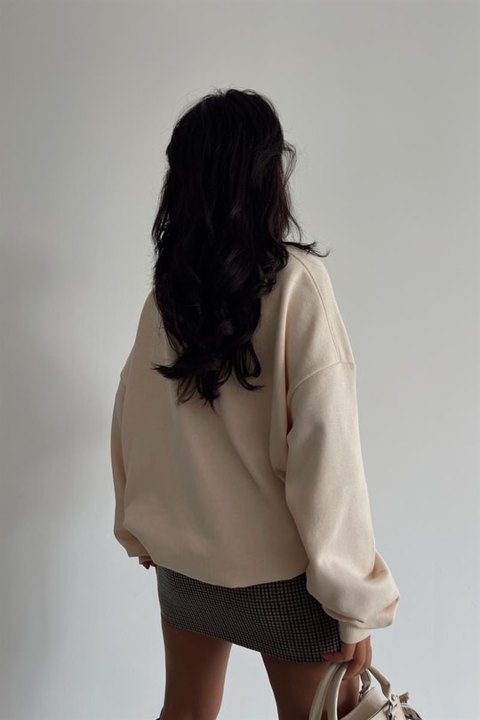 Ribana Detaylı Basic Sweatshirt Krem