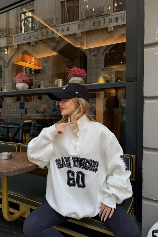 San Diego Nakışlı Sweat Beyaz