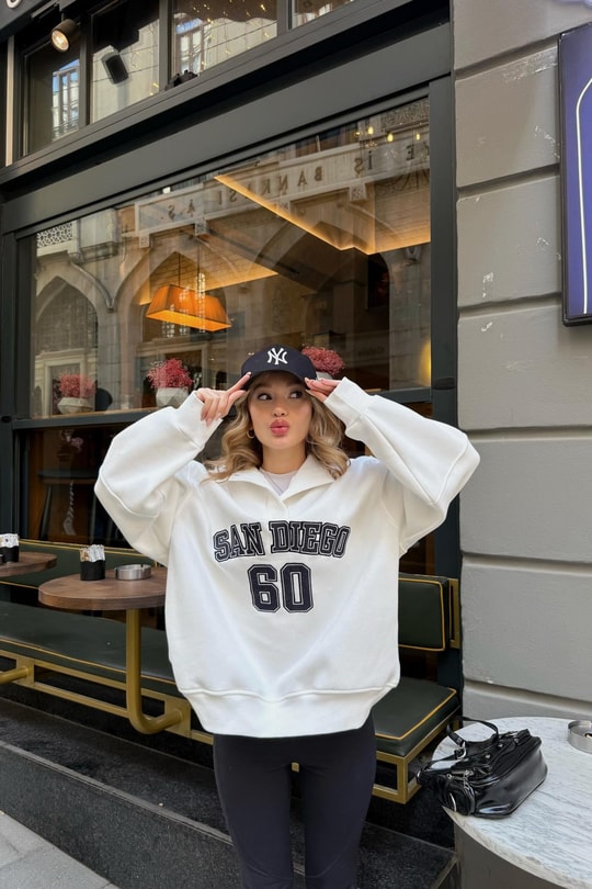 San Diego Nakışlı Sweat Beyaz