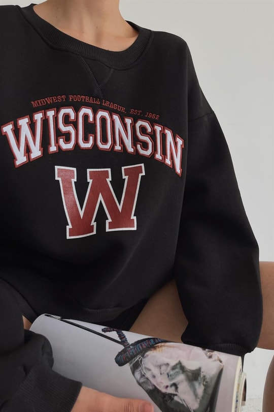 Wisconsin Nakışlı Sweatshirt Siyah