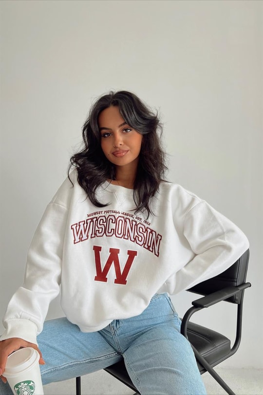 Wisconsin Nakışlı Sweatshirt Beyaz