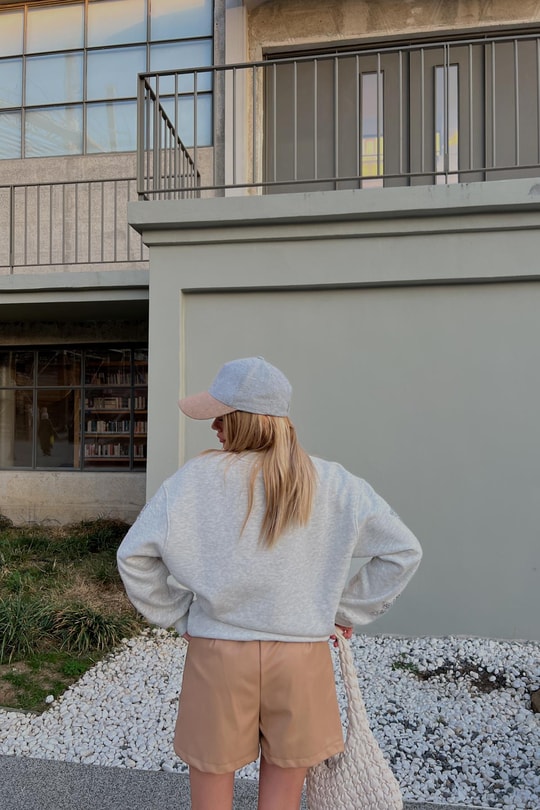 Yıldız İşlemeli Sweatshirt Gri